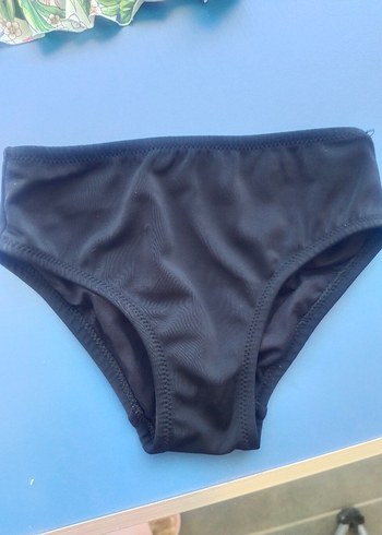 Çiçek Desenli Askılı Kız Bikini - Görsel 3