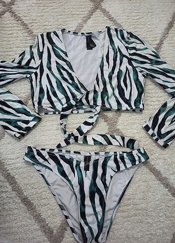 Zebra desenli uzun kol bikini takım 