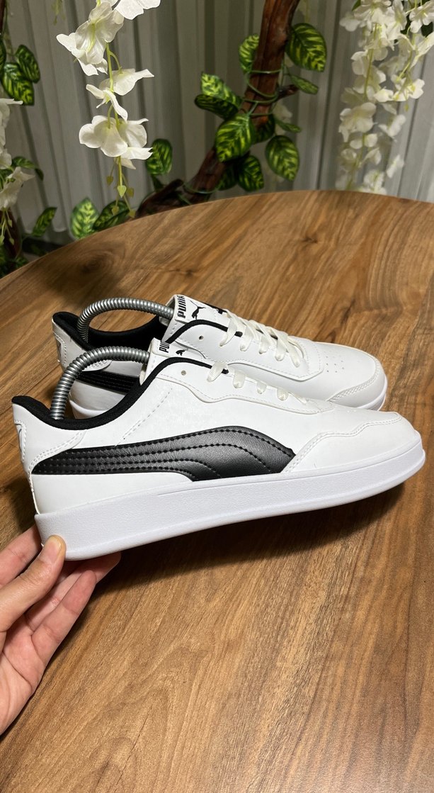 Beyaz Siyah Bağcıklı Puma Spor Ayakkabı - Görsel 3