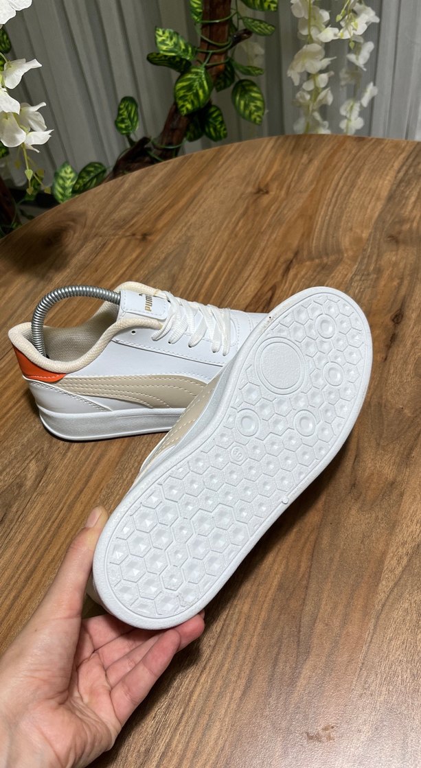 Puma beyaz bej turuncu renk kombinasyonlu ayakkabı - Görsel 5