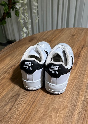 Beyaz Siyah Detaylı  Spor Ayakkabı - Görsel 4