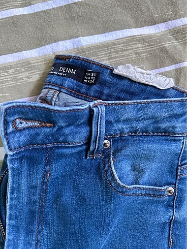 34 Beden Bershka jean