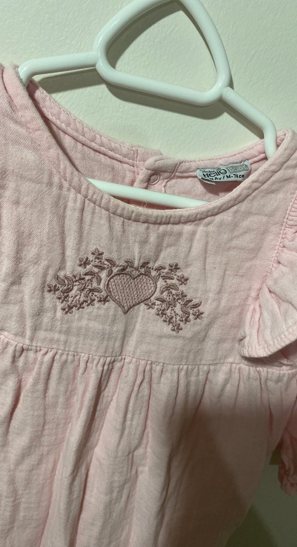 Pembe Nakışlı Fırfırlı Bebek Tulumu - Görsel 2