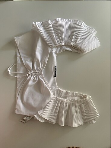 Zara beyaz crop