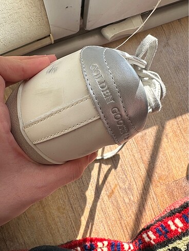 37 Beden beyaz Renk Golden Goose