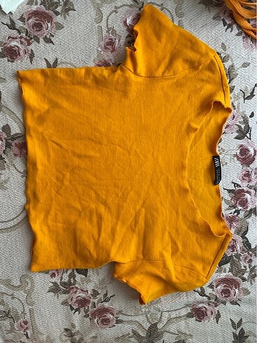 Zara crop