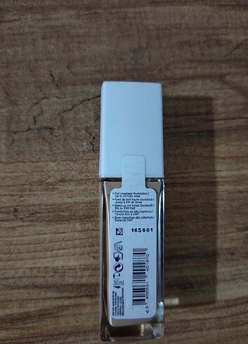 Maybelline Maybelline Superstay fondöten 10 ivory