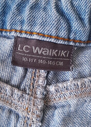 10 Yaş Beden mavi Renk 10-11 yaş kot pantolon