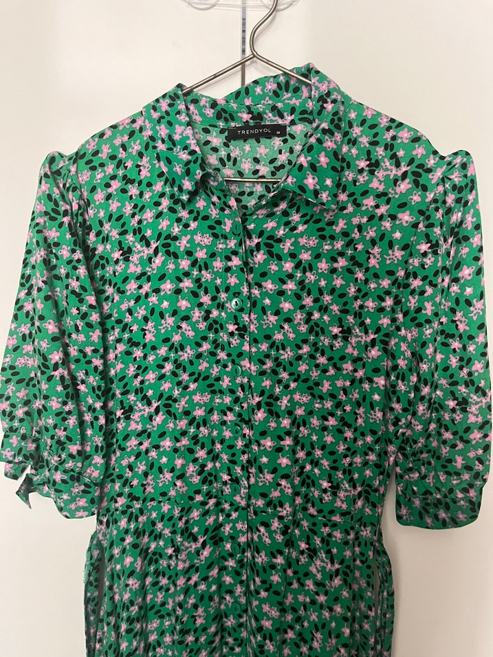 Yeşil Pileli Uzun Kadın Günlük Elbise - Görsel 2