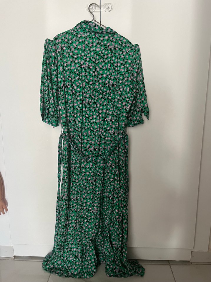 Yeşil Pileli Uzun Kadın Günlük Elbise - Görsel 4