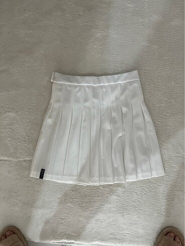 Beyaz Pileli tenis eteği