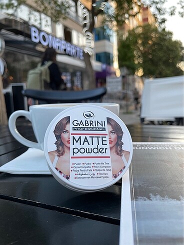 GARBİNİ professional matte powder 01