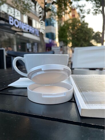 Beden GARBİNİ professional matte powder 01
