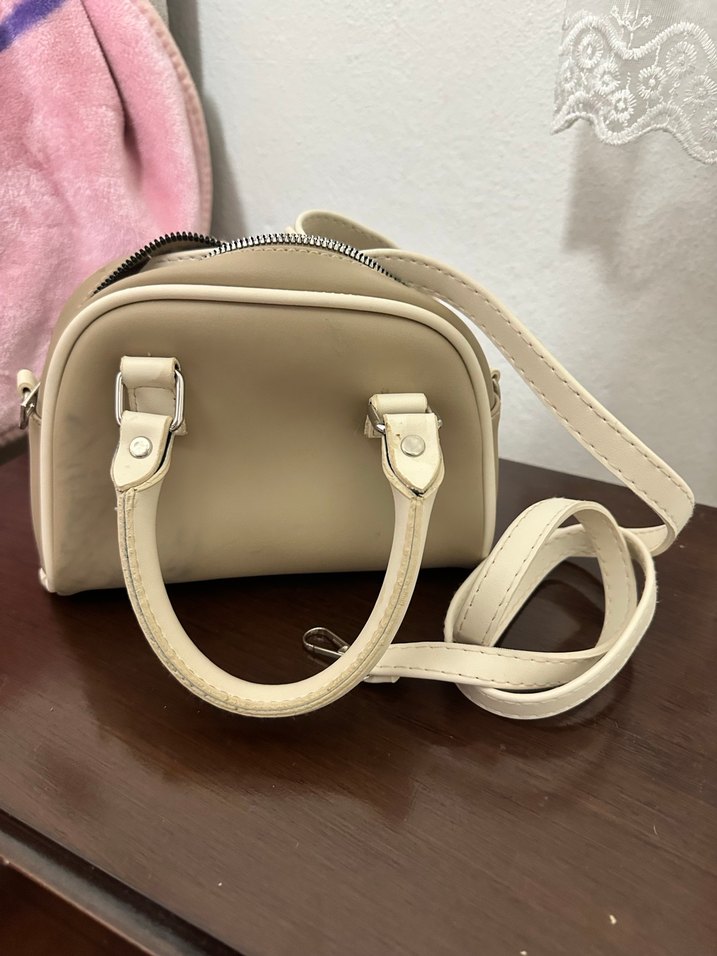 Bej Deri Fermuarlı Kadın Çanta - Görsel 3