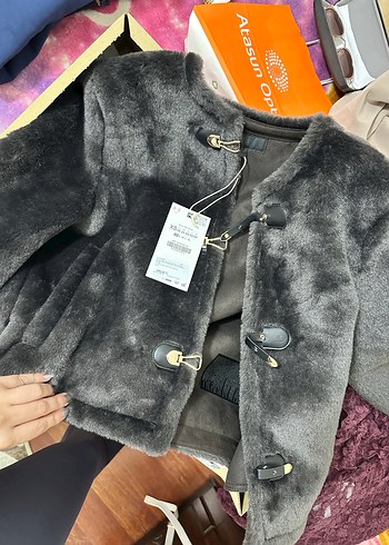 Gri Kadın Kısa Peluş Kürk Ceket - Görsel 2