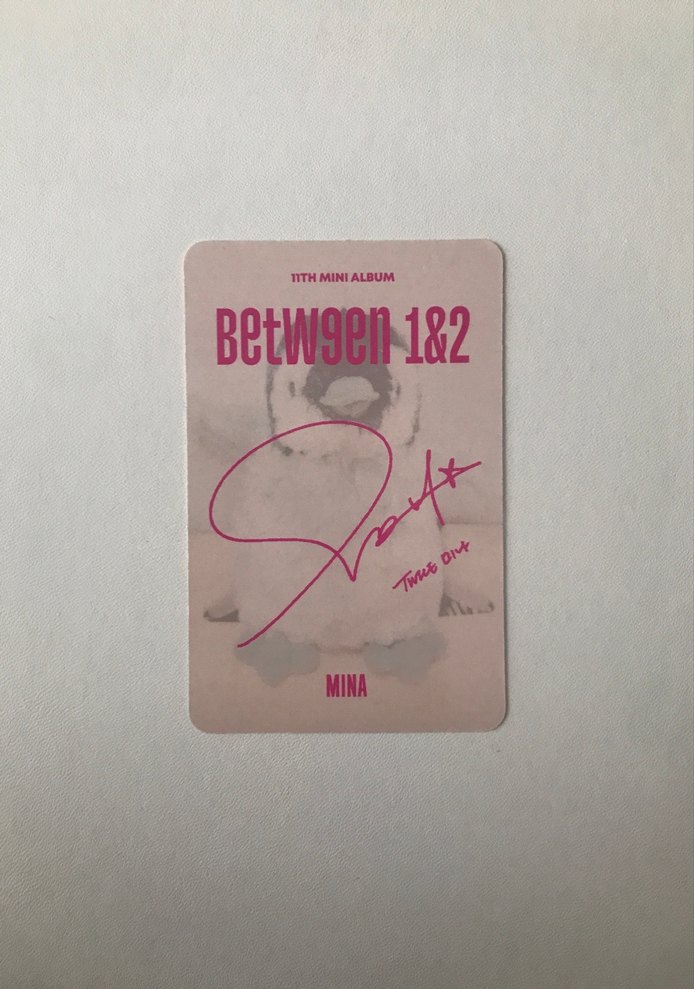 twice mina between 1&2 orijinal photocard — görsel 2/2