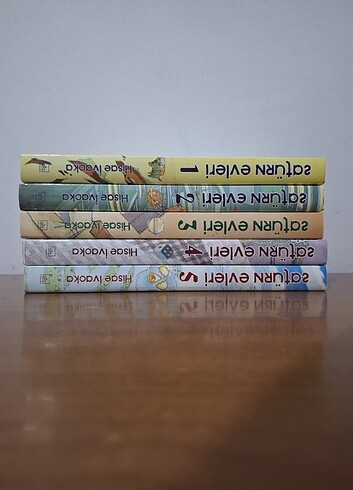 Satürn Evleri 1-5 set manga