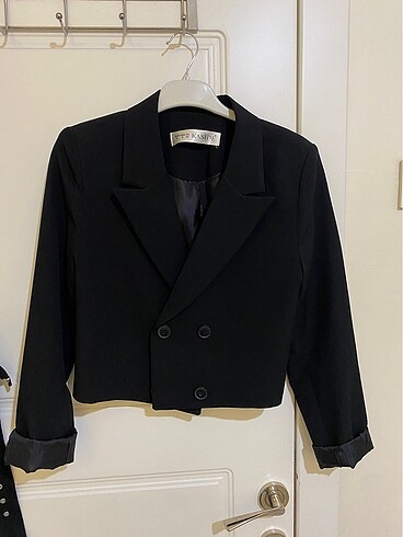 Crop blazer ceket
