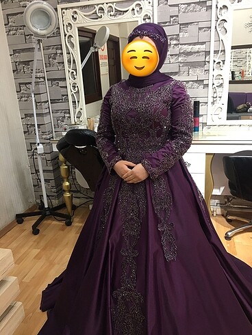 Nişan elbisesi