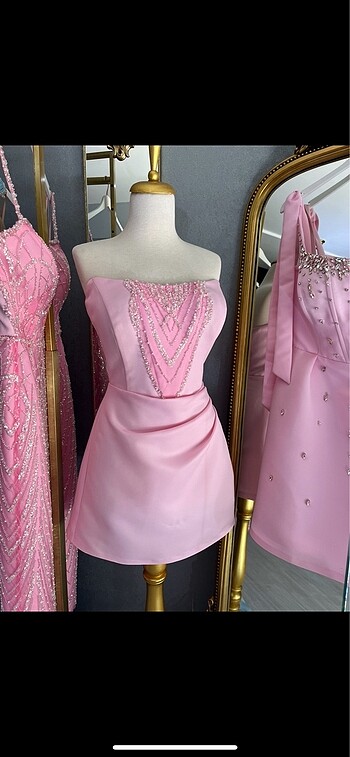 Özel Tasarım Pembe Mini Elbise