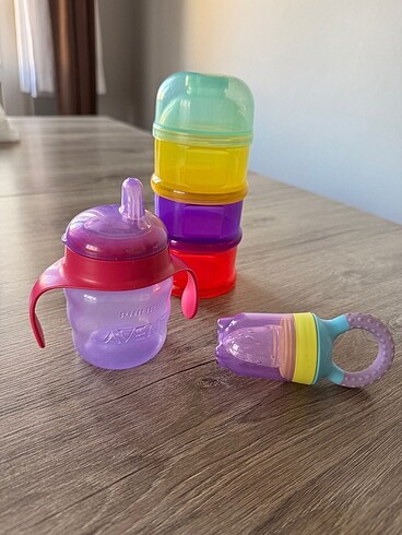 Philips Avent su alıştırma bardağı, mama kabı ve meyve süzgeci