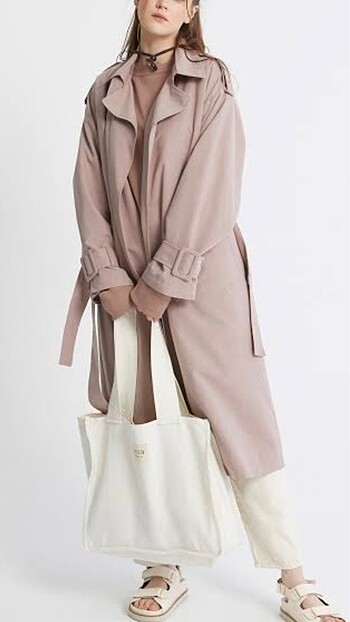 Suud Collection Trençkot 36 beden oversize kalıp 38-40 bedene kadar olur