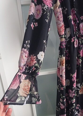 LC Waikiki LCW Waikiki çiçekli elbise