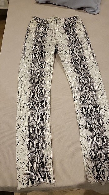 Zara Stretch Pantolon