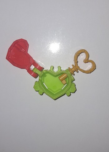 Kinder Joy Kalpli Anahtarlık - Görsel 4