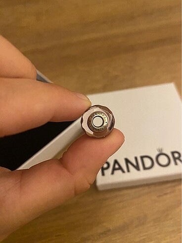 Beden pembe Renk Pandora murano charm