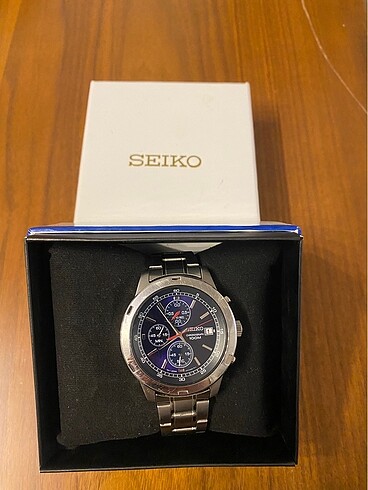 Seiko saat