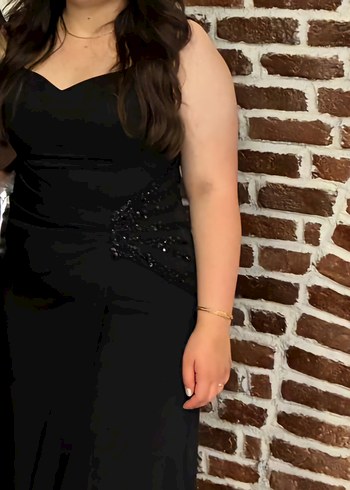 Siyah abiye elbise