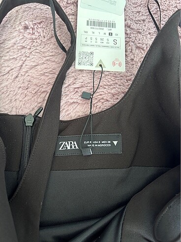 Zara Siyah body