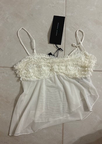 Beyaz Fırfırlı Mini Askılı Büstiyer