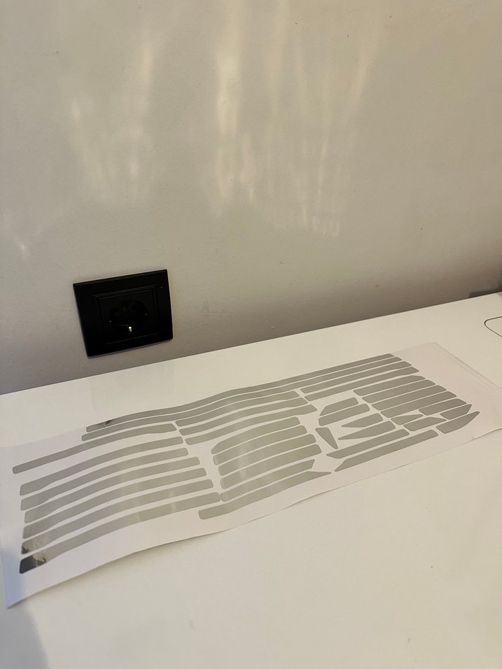 Ford Focus Mk4.5 için Panjur Kaplama Folyosu - Görsel 3