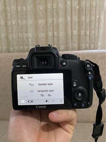 CANON D100 dokunmatik kamera