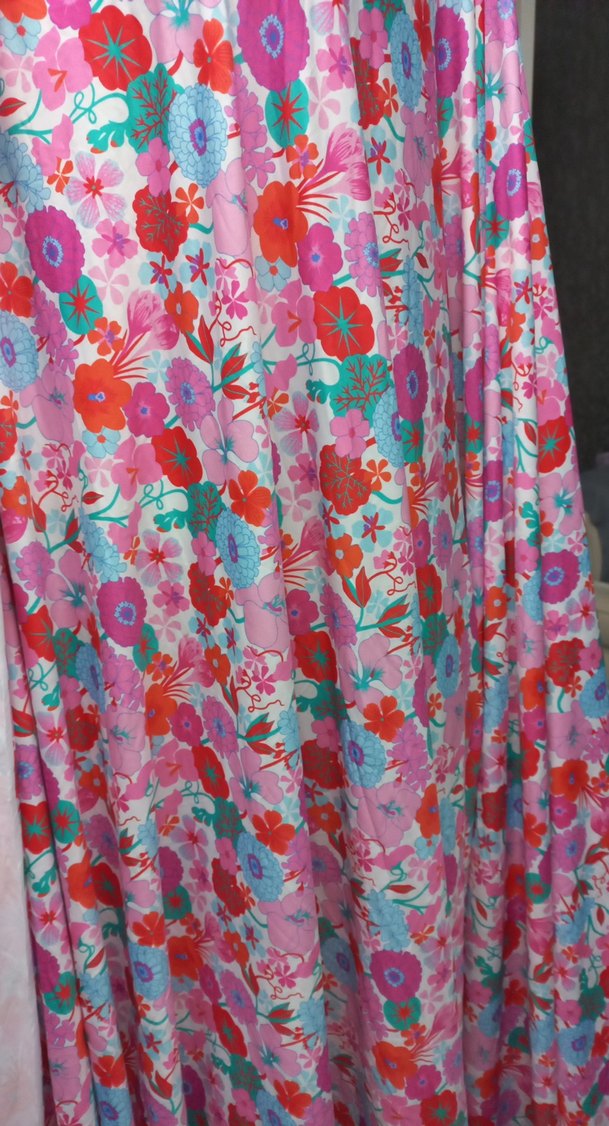 Renkli Bohem Çiçek Desenli Pembe kumaş - Görsel 2