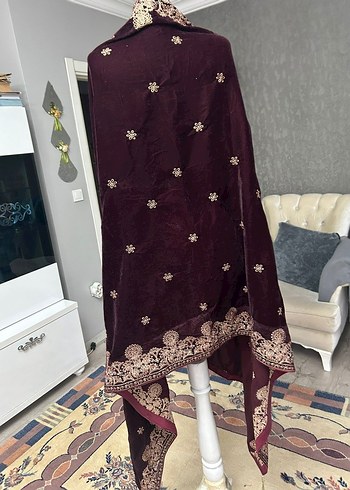 Bordo Nakışlı boyun şalı çokkkk güzel - Görsel 3