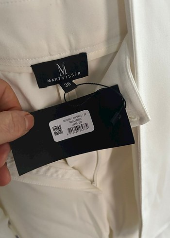 Beyaz Düğmeli Kadın Uzun Ceket - Görsel 13