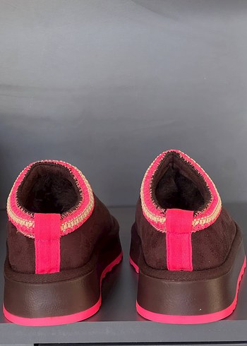 Pembe Nakışlı Kadın Platform Terlik - Görsel 9