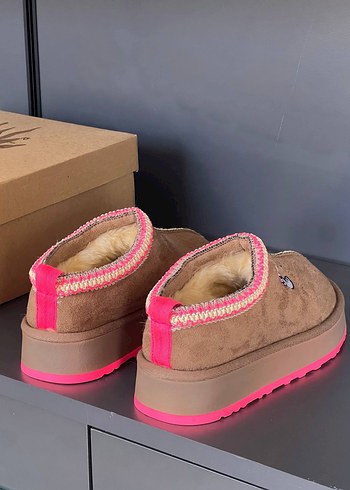 Pembe Nakışlı Kadın Platform Terlik - Görsel 7