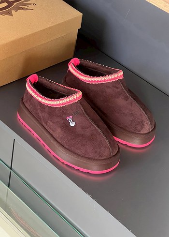 Pembe Nakışlı Kadın Platform Terlik - Görsel 3