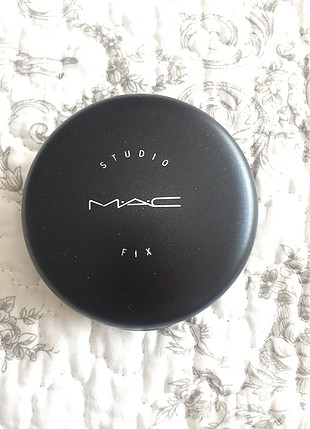 MAC Mac studio fix pudra c2 rengi