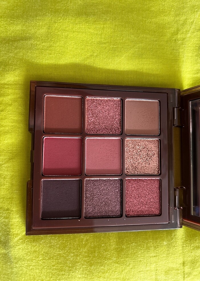 Hudabeauty nude rich far paleti - Görsel 5