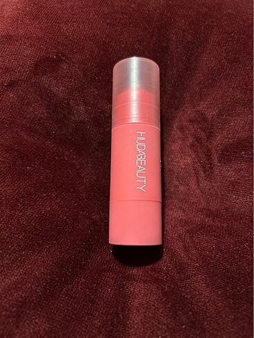 Hudabeauty proud pink allık