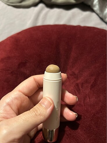 Rare beauty bright side kontör - Görsel 3