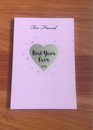 Too faced far paleti