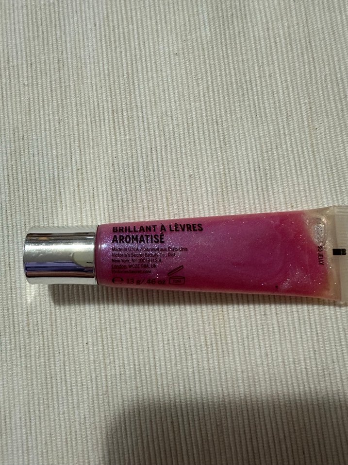 Victorias Secret Parlak Pembe Aromalı Dudak Parlatıcısı - Görsel 2