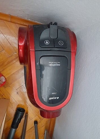 Sulu süpürge 