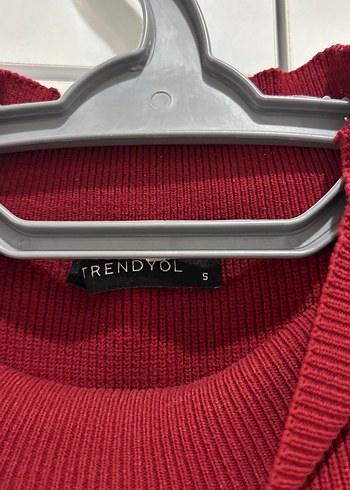 Bordo Süet Yüksek Yaka Kolsuz Kadın Atlet - Görsel 2